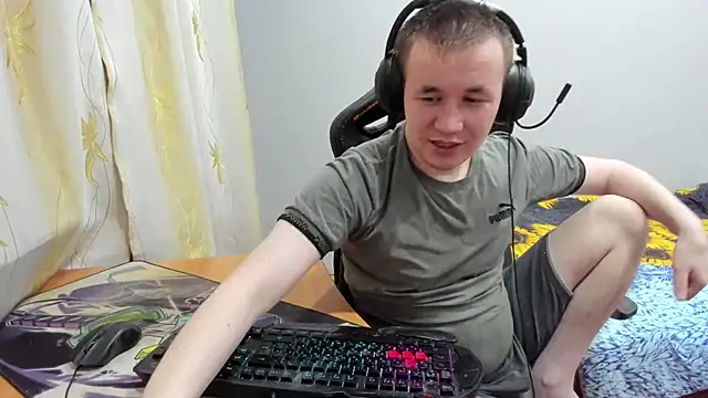 iliaskrislove online show from 10/19/25, 06:08