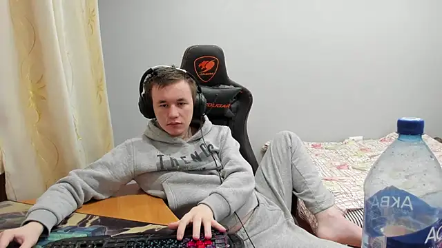 iliaskrislove online show from 12/01/25, 04:17