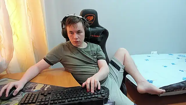 iliaskrislove online show from 01/19/26, 09:02