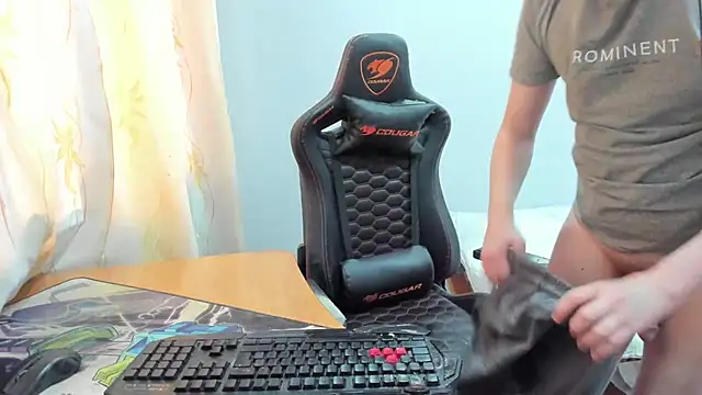 iliaskrislove online show from 02/16/26, 11:39