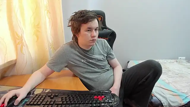 iliaskrislove online show from 03/24/26, 04:06