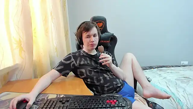 iliaskrislove online show from 04/05/26, 03:47