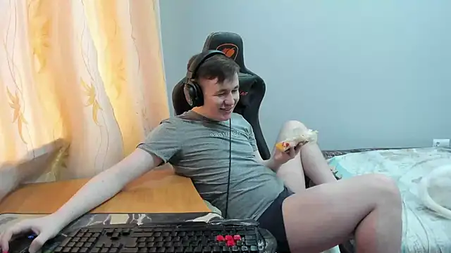 iliaskrislove online show from 04/22/26, 10:06