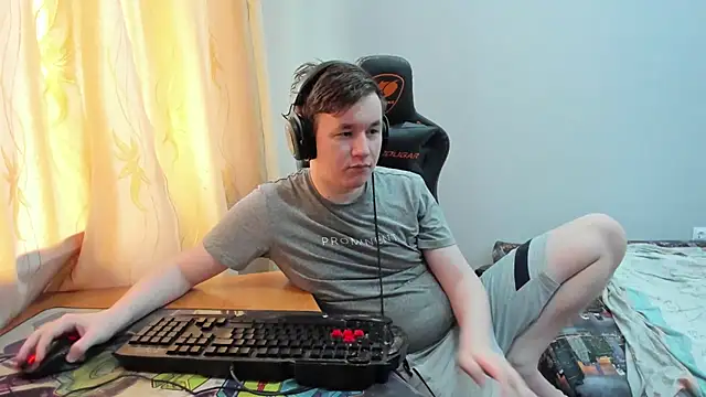 iliaskrislove online show from 06/16/26, 02:58