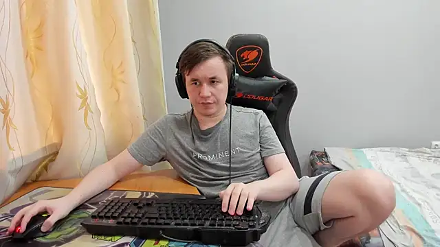 iliaskrislove online show from 06/22/26, 12:13