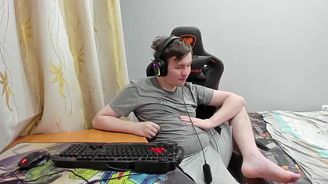 iliaskrislove online show from 06/23/26, 06:06