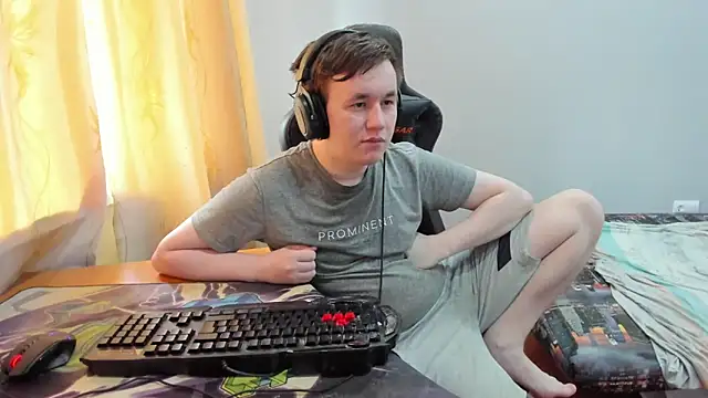 iliaskrislove online show from 06/28/26, 12:33