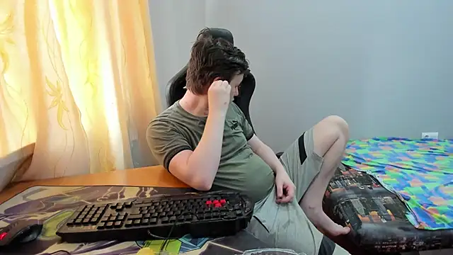 iliaskrislove online show from 07/22/26, 01:03