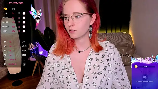 Snapshot of Aemilia_ chatting on 12/03/24, 12:27 Aemilia online show from 12/03/24, 12:27