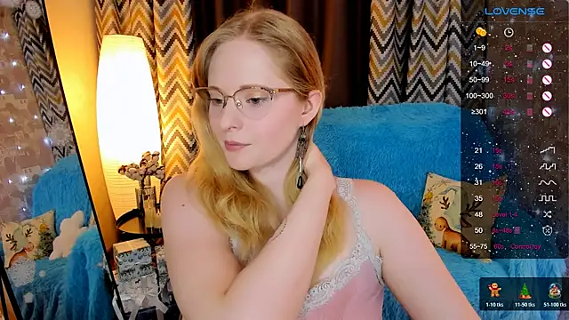 Aemilia  online show from 12/17/25, 08:20