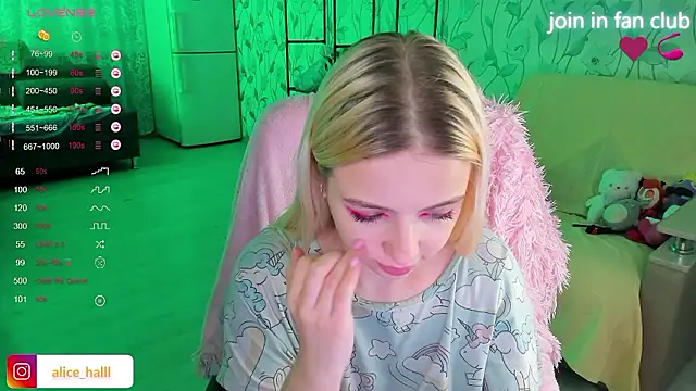 Alice Halle online show from 12/02/24, 07:16