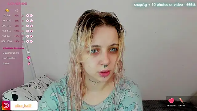 Alice Halle online show from 02/19/25, 11:28