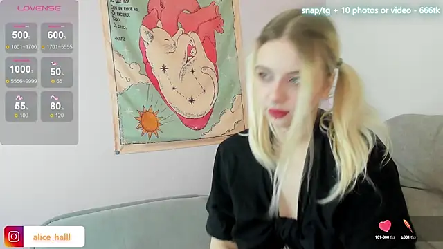 Alice Halle online show from 03/04/25, 05:11