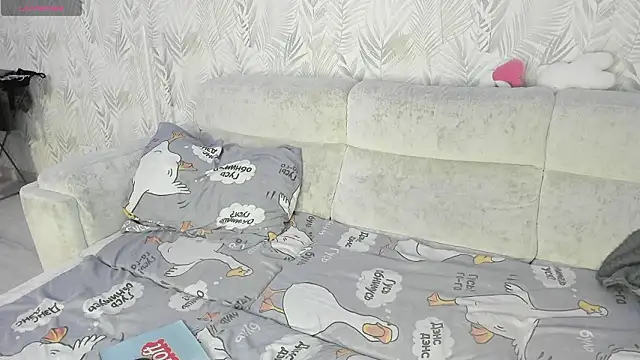 Alice Halle online show from 02/18/26, 05:31