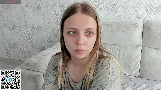 Alice Halle online show from 07/21/26, 09:00