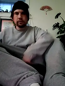 Snapshot of notsure353 chatting on 02/28/26, 01:01 notsure353 online show from 02/28/26, 01:01