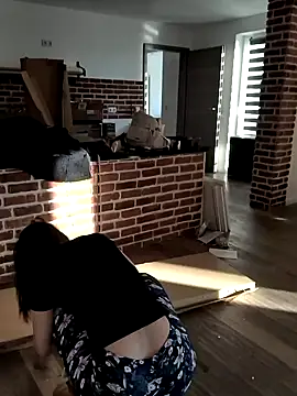 Snapshot of Linalicious chatting on 02/03/25, 08:24 Linalicious online show from 02/03/25, 08:24