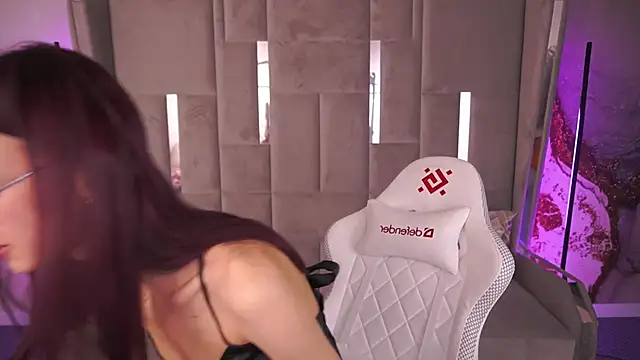 CozyMell online show from 03/13/25, 04:56