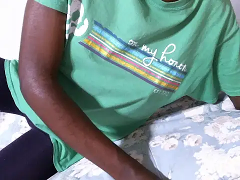 luckieey online show from 10/31/25, 07:42