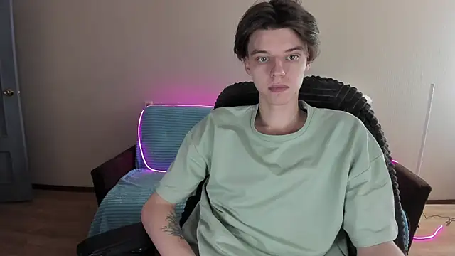 Liam sexy1 online show from 12/27/24, 12:34