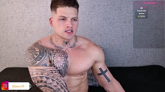 Jaor owens20 online show from 12/18/25, 11:11