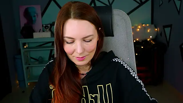 Snapshot of VandaRossi chatting on 01/12/25, 08:46 VandaRossi online show from 01/12/25, 08:46