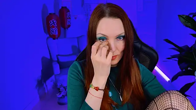 Snapshot of VandaRossi chatting on 02/05/25, 11:12 VandaRossi online show from 02/05/25, 11:12