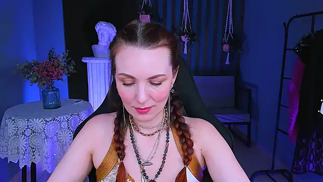 Snapshot of VandaRossi chatting on 02/07/25, 08:11 VandaRossi online show from 02/07/25, 08:11