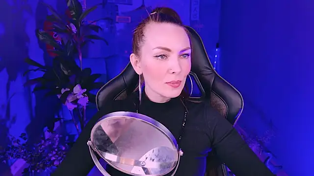 Snapshot of VandaRossi chatting on 03/01/25, 05:49 VandaRossi online show from 03/01/25, 05:49