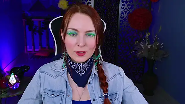 Snapshot of VandaRossi chatting on 03/12/25, 08:19 VandaRossi online show from 03/12/25, 08:19