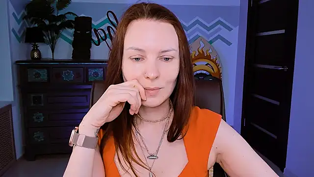 Snapshot of VandaRossi chatting on 03/13/25, 09:32 VandaRossi online show from 03/13/25, 09:32