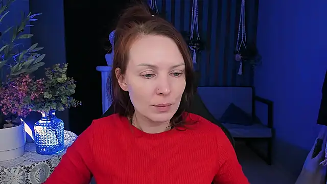 Snapshot of VandaRossi chatting on 09/16/25, 08:48 VandaRossi online show from 09/16/25, 08:48