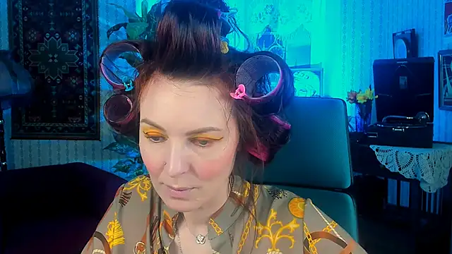 Snapshot of VandaRossi chatting on 10/09/25, 11:08 VandaRossi online show from 10/09/25, 11:08