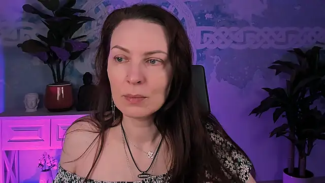 Snapshot of VandaRossi chatting on 11/10/25, 09:30 VandaRossi online show from 11/10/25, 09:30