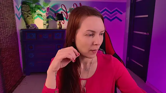 Snapshot of VandaRossi chatting on 11/24/25, 09:31 VandaRossi online show from 11/24/25, 09:31