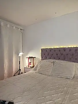 samantha evans2 online show from 03/21/26, 12:15