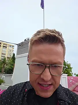 Fuc71 online show from 04/23/26, 05:59