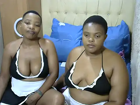 Snapshot of Xxxsluts chatting on 03/22/25, 09:53 Xxxsluts online show from 03/22/25, 09:53