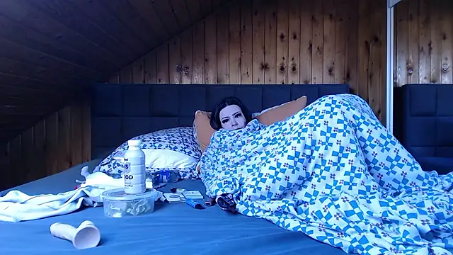 BoeseMoni1998 online show from 03/21/26, 08:19