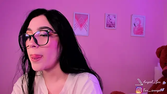 angeel fox online show from 03/26/26, 03:12