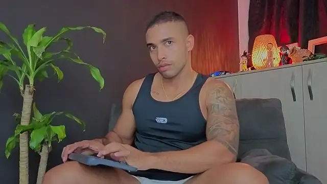 LincomAmith online show from 01/13/26, 03:45