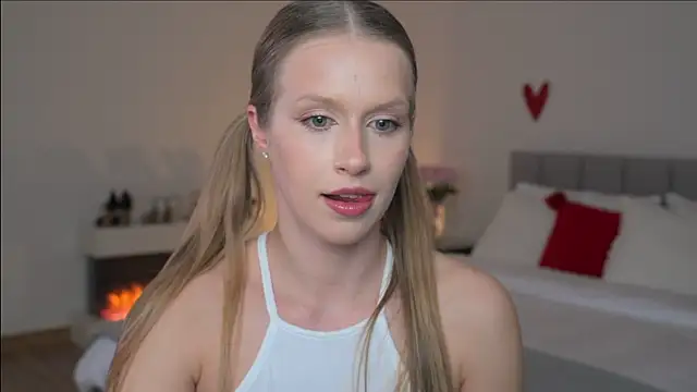 ella twinkl online show from 03/20/26, 06:57