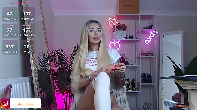 ArianaArianna online show from 03/06/26, 09:17