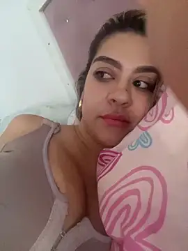 JoannaStanford online show from 10/20/25, 12:49