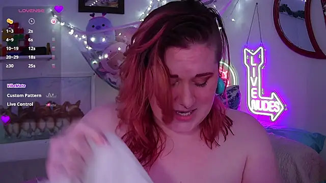 opalreigning online show from 02/13/25, 11:39