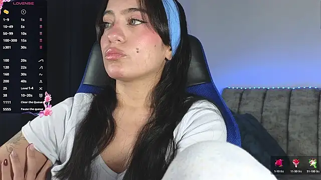 ZaraDames  online show from 02/17/26, 03:47