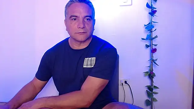 golden punisher online show from 03/04/25, 03:55