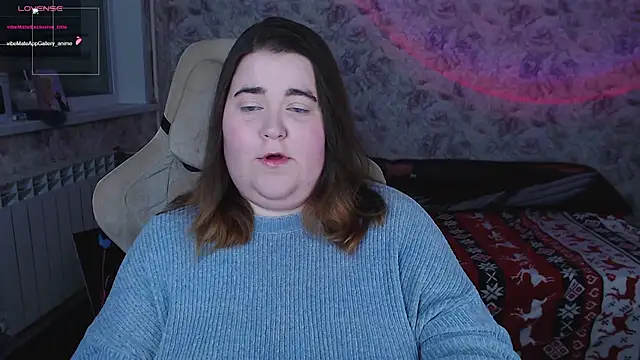 Estelle Hicks online show from 11/28/25, 06:10