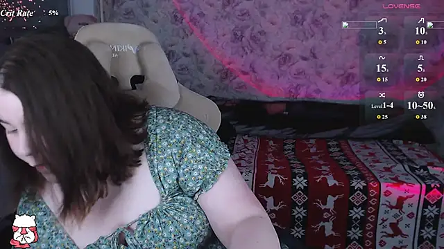 Estelle Hicks online show from 03/15/26, 06:36