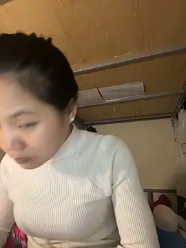 Snapshot of Be-MyMy chatting on 02/13/25, 05:11 Be-MyMy online show from 02/13/25, 05:11